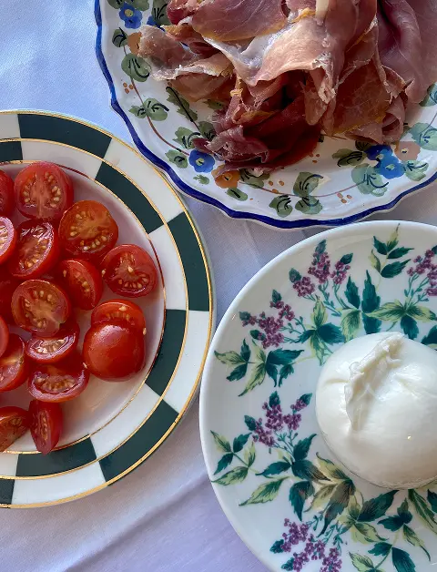 burrata jambon et tomates pour les pizzas